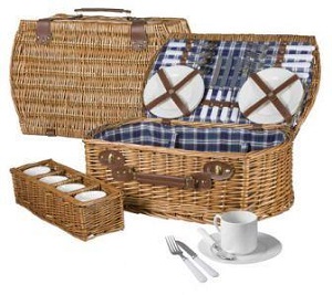 Câștiga un set de picnic Deluxe