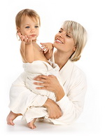 Castiga un set de mobilier pentru camera bebelusului si alte 48 de premii